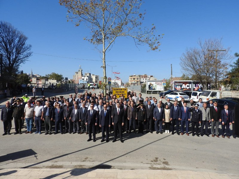 Kaymakamımız Ahmet ALTINTAŞ' ın Katılımları ile 29 Ekim Cumhuriyet Bayramı Cumhuriyetin 100. Yılında Coşku ile Kutlandı.